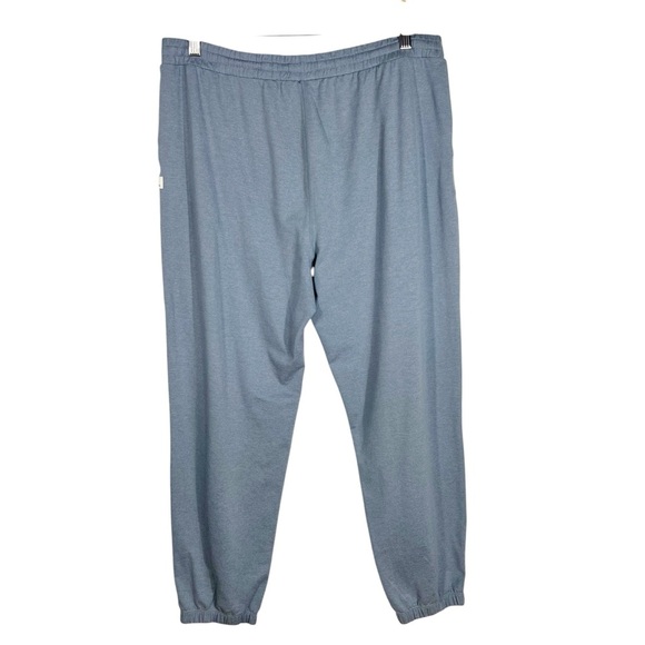 VUORI #VW457 Women's Boyfriend Sweatpants with soft brushed Dreamknit Fabric - Picture 6 of 8
